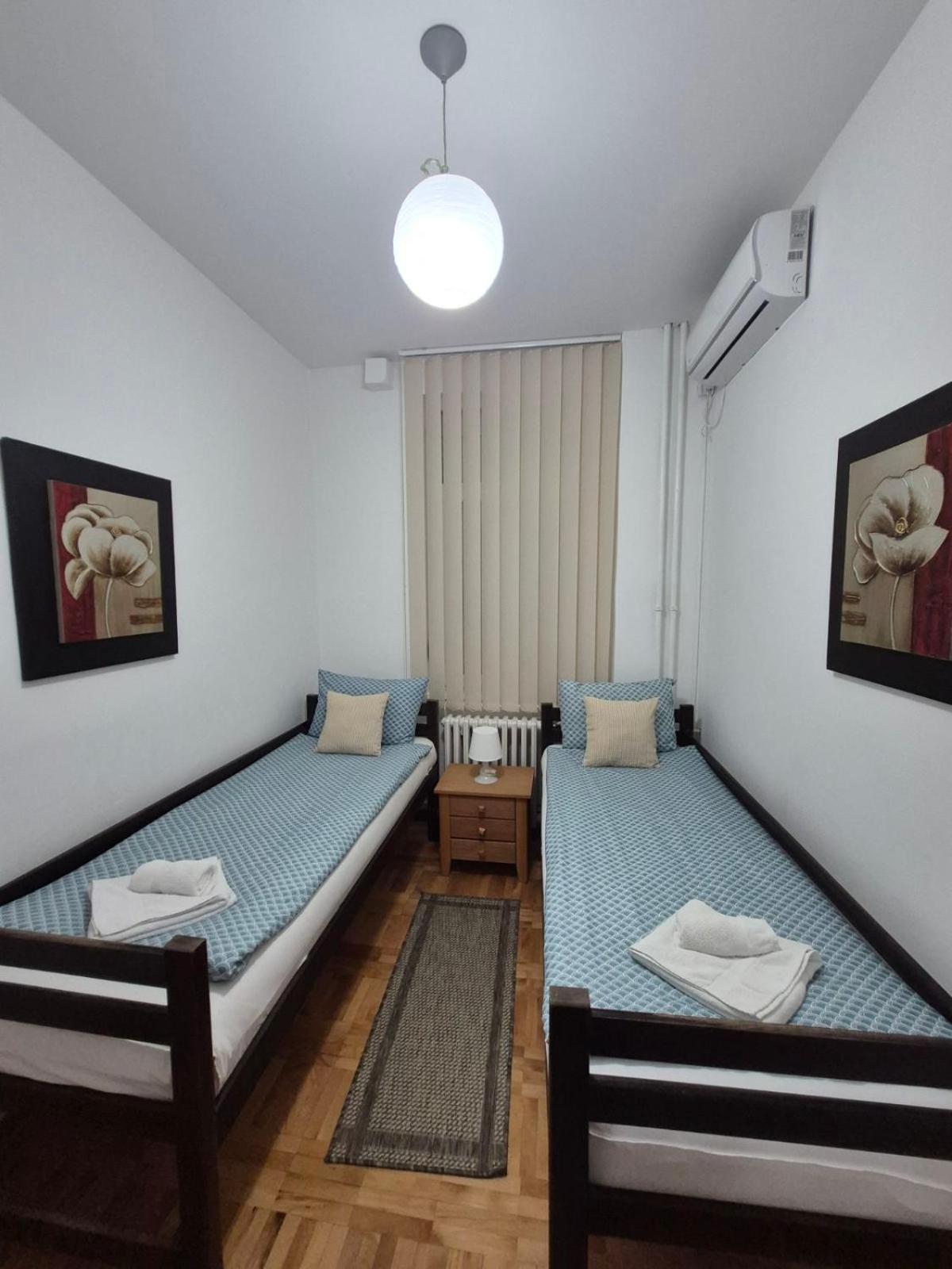 Authentic Belgrade Centre Apartments For Large Groups, Republic Square - Up To 47 People In 5 Apartments Номер фото