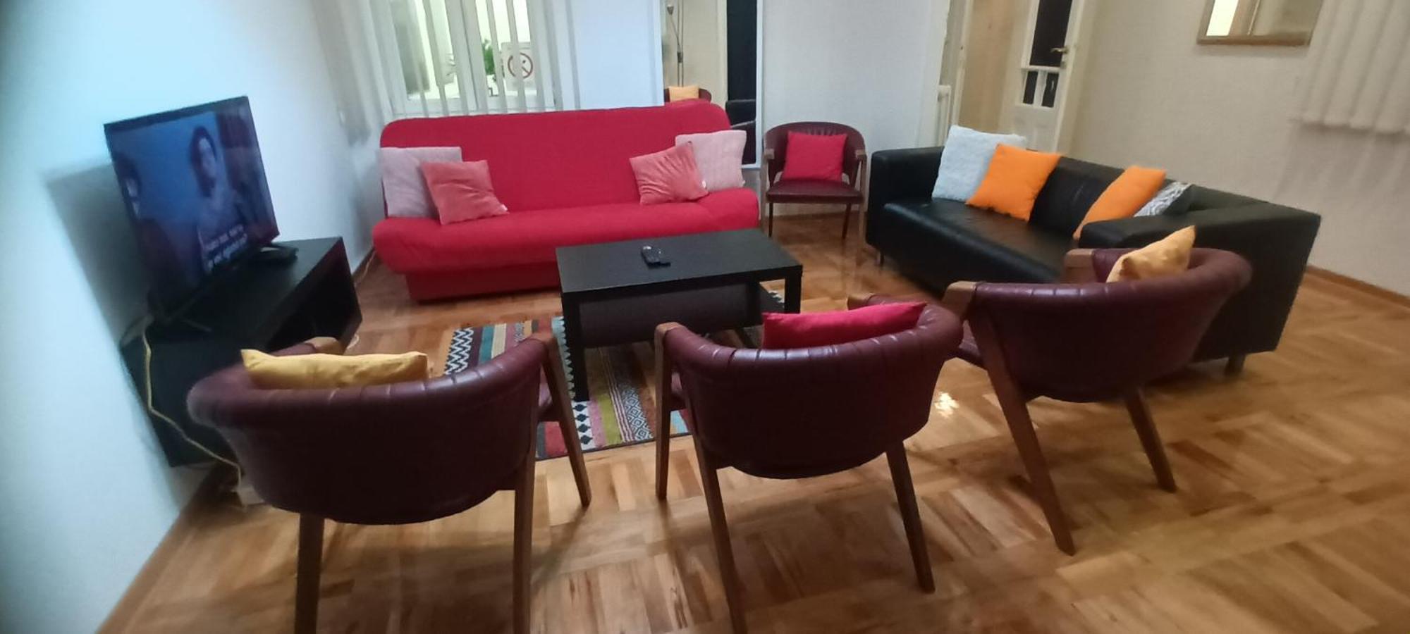 Authentic Belgrade Centre Apartments For Large Groups, Republic Square - Up To 47 People In 5 Apartments Номер фото
